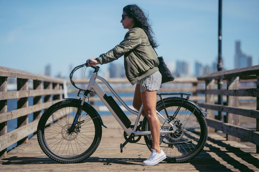 Hurley HE-13-SV-23 J-Bay E-All Road Single Speed Electric Bike, Silver Electric Bikes