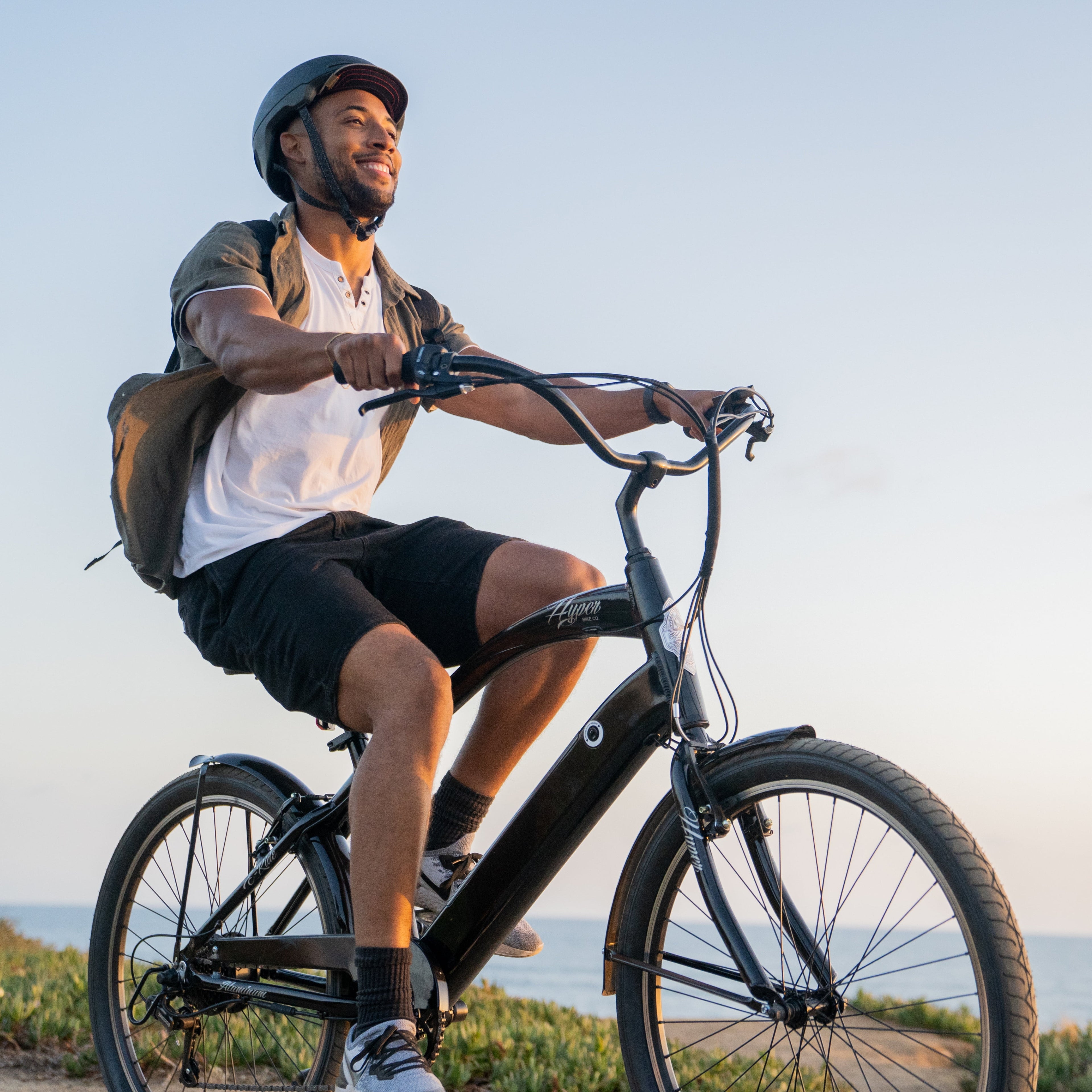 Hyper Bicycles 26 36V Men's Electric Cruiser E-Bike with Pedal-Assist, 250W Motor, Black Electric Bikes