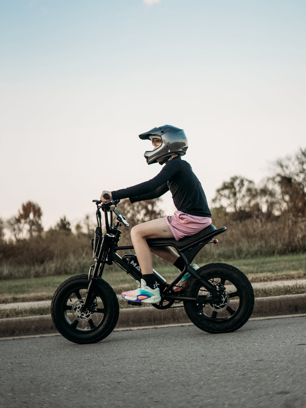MACFOX M16 Electric Bike for Teens, 500W Motor, 20 MPH Top Speed, 25-Mile Range, 16x4.0 Fat Tires, Removable 48V Battery, Fits Riders 3'11 and Up, City & School Commuter E-Bike（Yellow） Electric Bikes